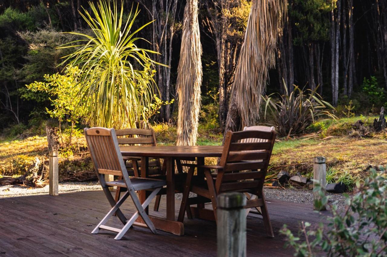Totara Lodge - Unwind, Relax & Enjoy - Mt Lyford Εξωτερικό φωτογραφία